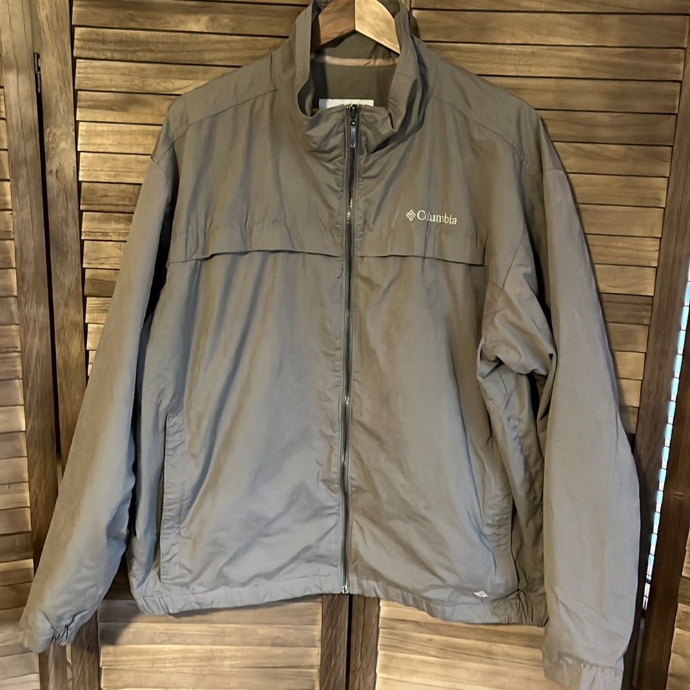 Columbia Lightweight Jacket